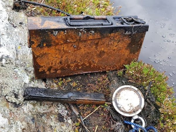 Magnet fishing find: A metal case found magnet fishing